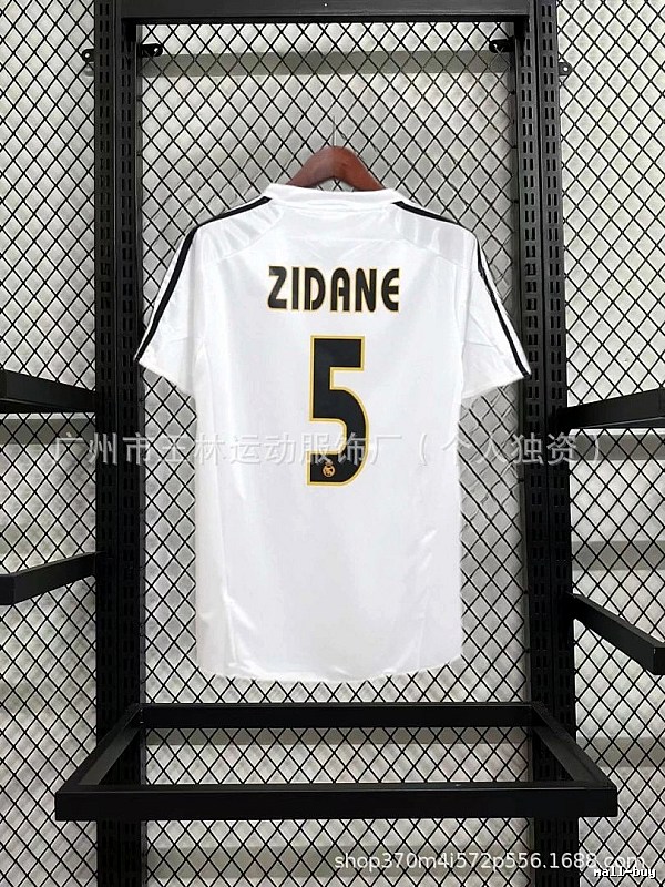 AC Milan Logo Detail Kaka #22 soccer jersey Black Red Striped with Relaxed Feel