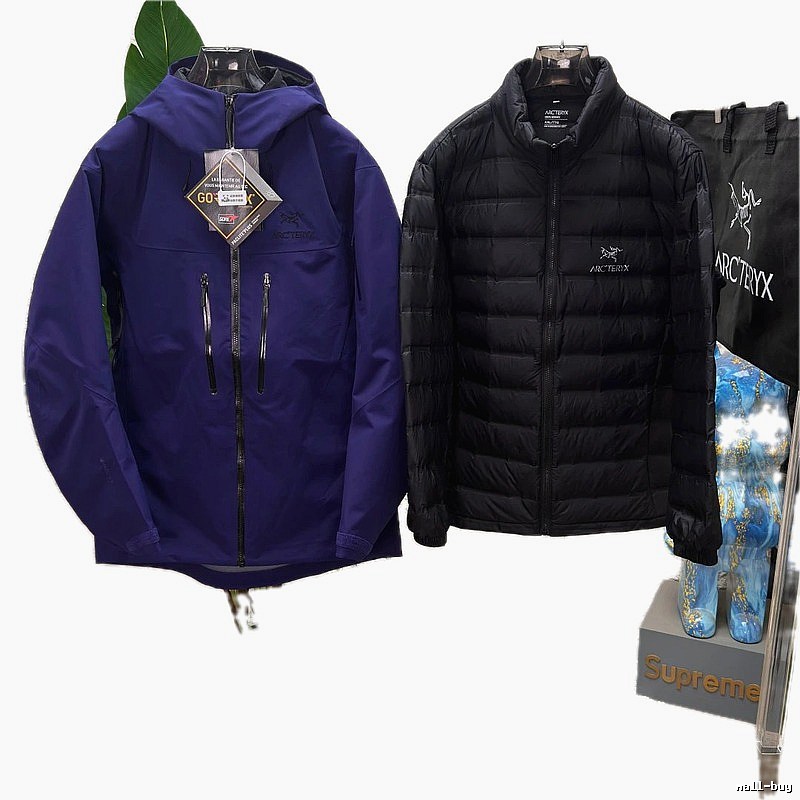 Arc’teryx outdoor style black down jacket