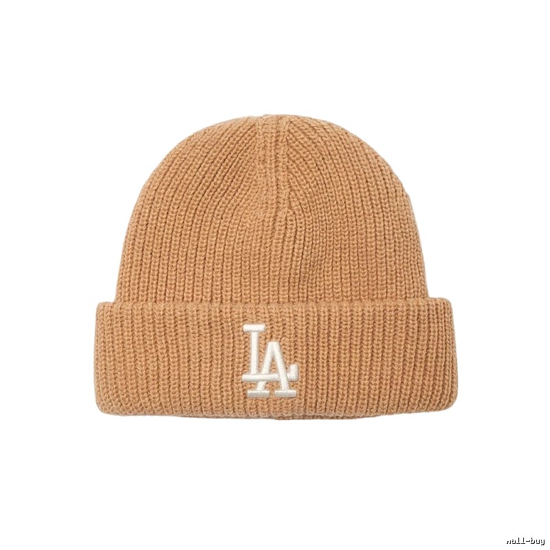 Classic LA-style khaki cap of MLB