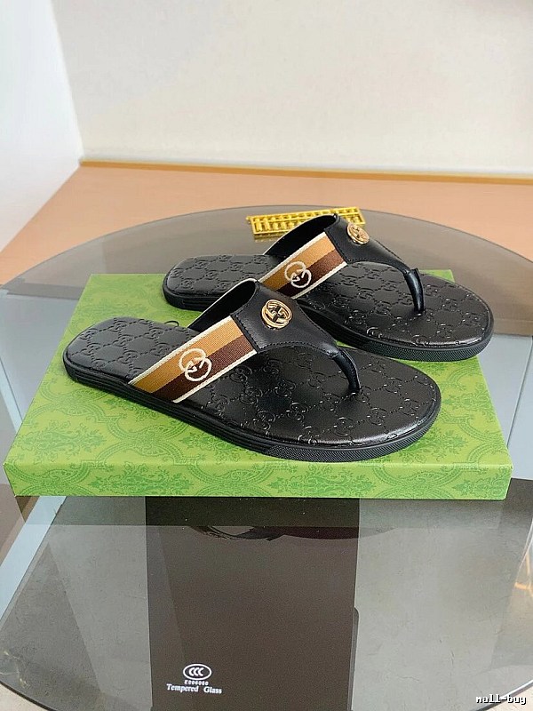 Gucci Double G Series Light Luxury Style Black Flip Flops
