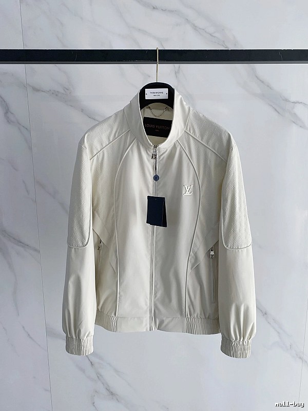 Light Jacket by Arc’teryx with Cream Zip Jacket with Small