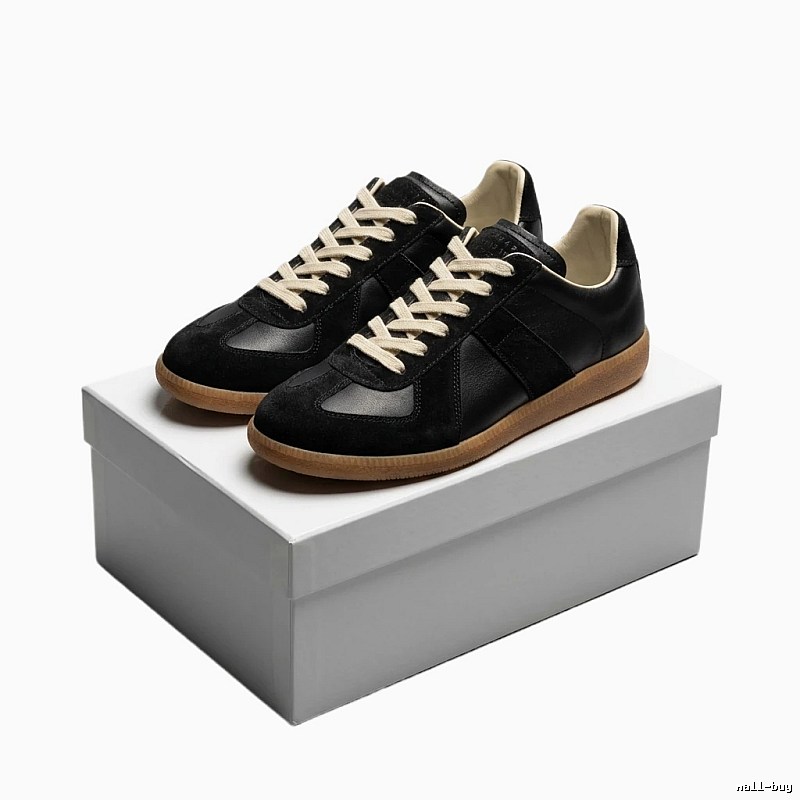 Maison Margiela German military training retro-style black shoes