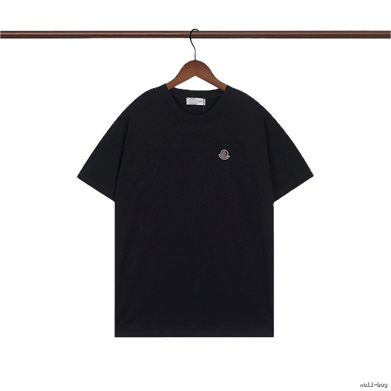 Moncler Classic Minimalist Style Black Short-sleeve T-shirt