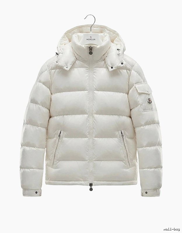 Moncler shiny and fashionable white down jacket