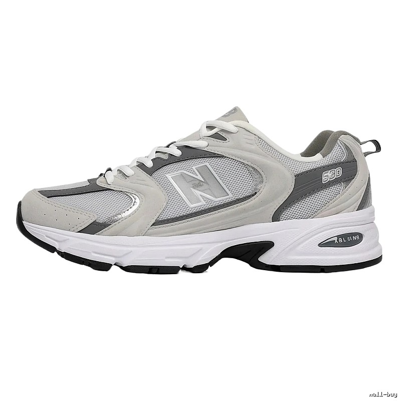 New Balance 580 retro-style gray sports shoes
