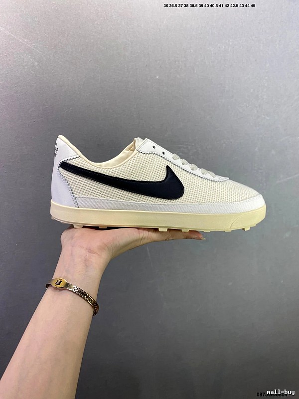Nike White and Black Ventilated Panels Waffle-Sole Runners