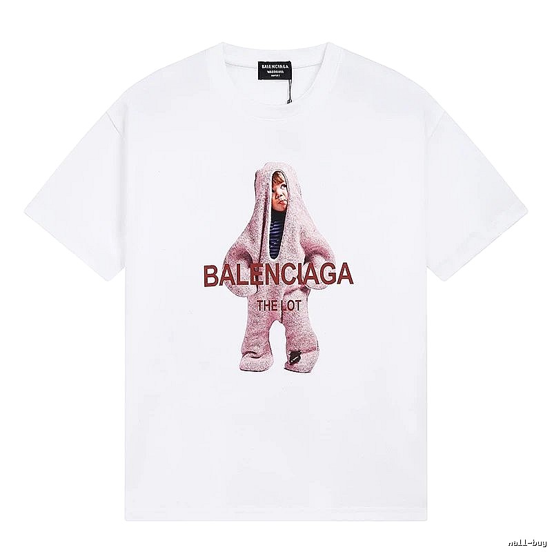 Parisian-style printed white T-shirt