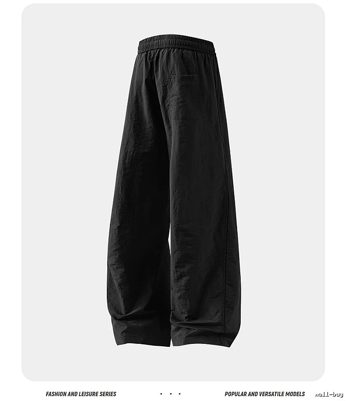 Softly Tapered Leg And Minimal Elastic Waist Relaxed Jogger Pants in Black