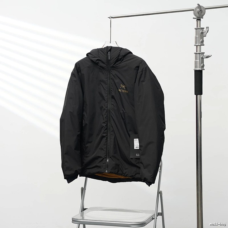 Streamlined Shell Technical Hooded Jacket - Arc'teryx Essential Edit