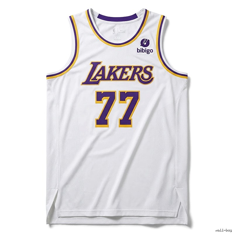 The No. 77 white basketball jersey of the Mavericks.